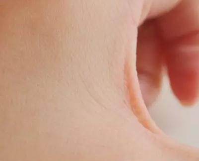 眼霜都给你们整理好了，答应我不要再熬夜了好吗！