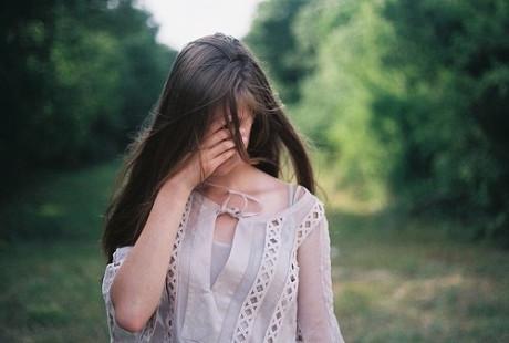 文艺句子发朋友圈的说说,怎么发油菜花的朋友圈文艺范