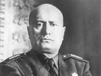 昨日是战胜德国法西斯纪念日首创法西斯主义的不是希特勒!