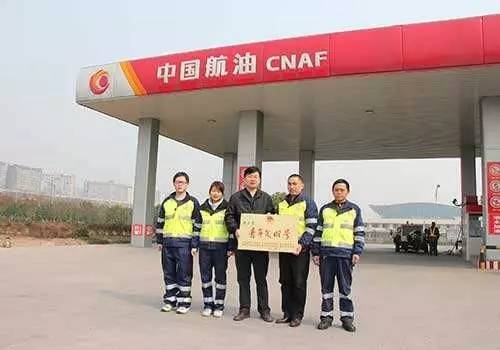 发动机护板和底盘护板一样吗,加装发动机护板有必要吗