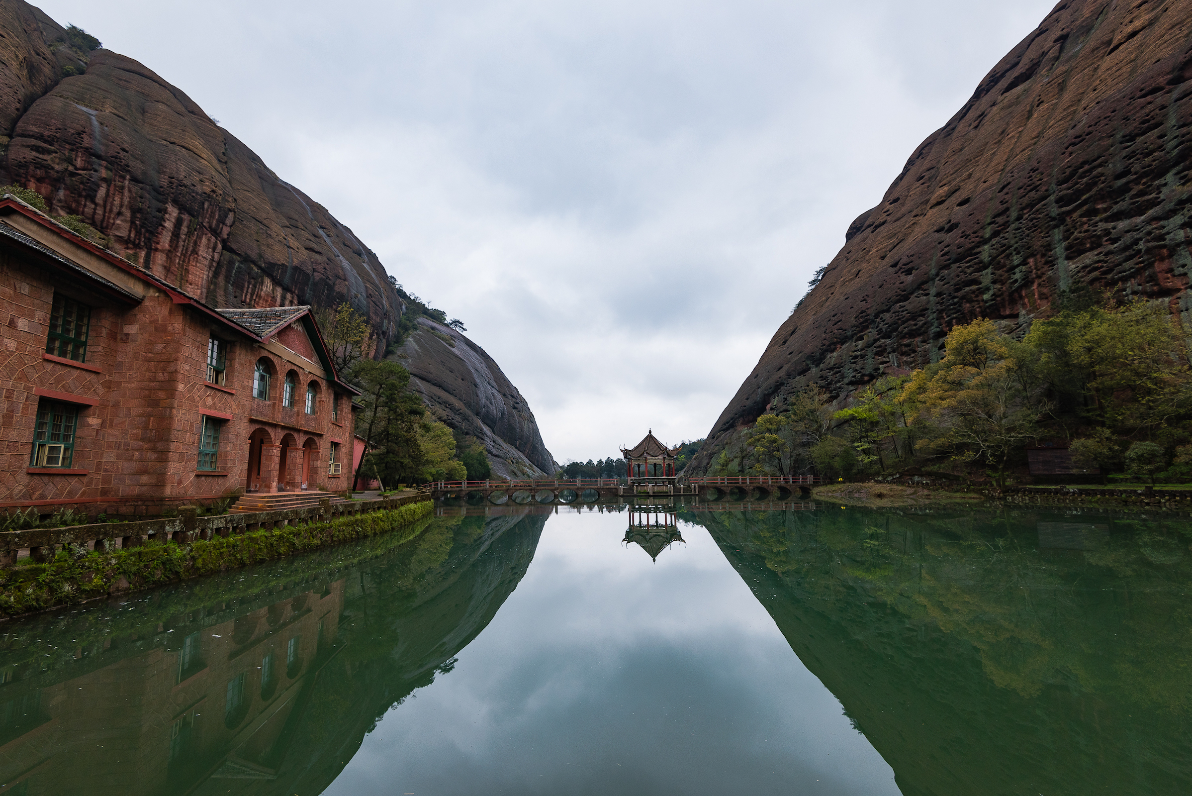 龟峰，创世之神为什么把乌龟的形象封存在这里