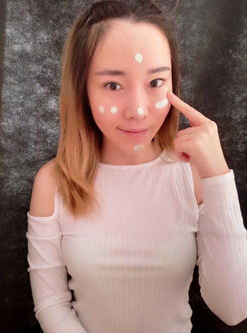 自然纯真才是王道,猫小兔教你打造甜美约会妆