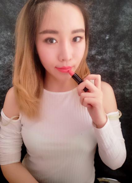 自然纯真才是王道,猫小兔教你打造甜美约会妆