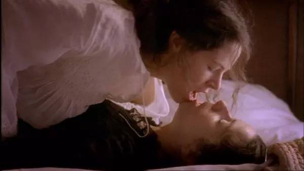 关于女生想要的爱情故事,女孩子爱情的真实故事