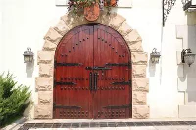 一组张裕爱斐堡酒庄实景图,蓝裕文化