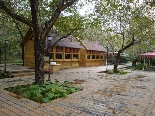 一组张裕爱斐堡酒庄实景图,蓝裕文化