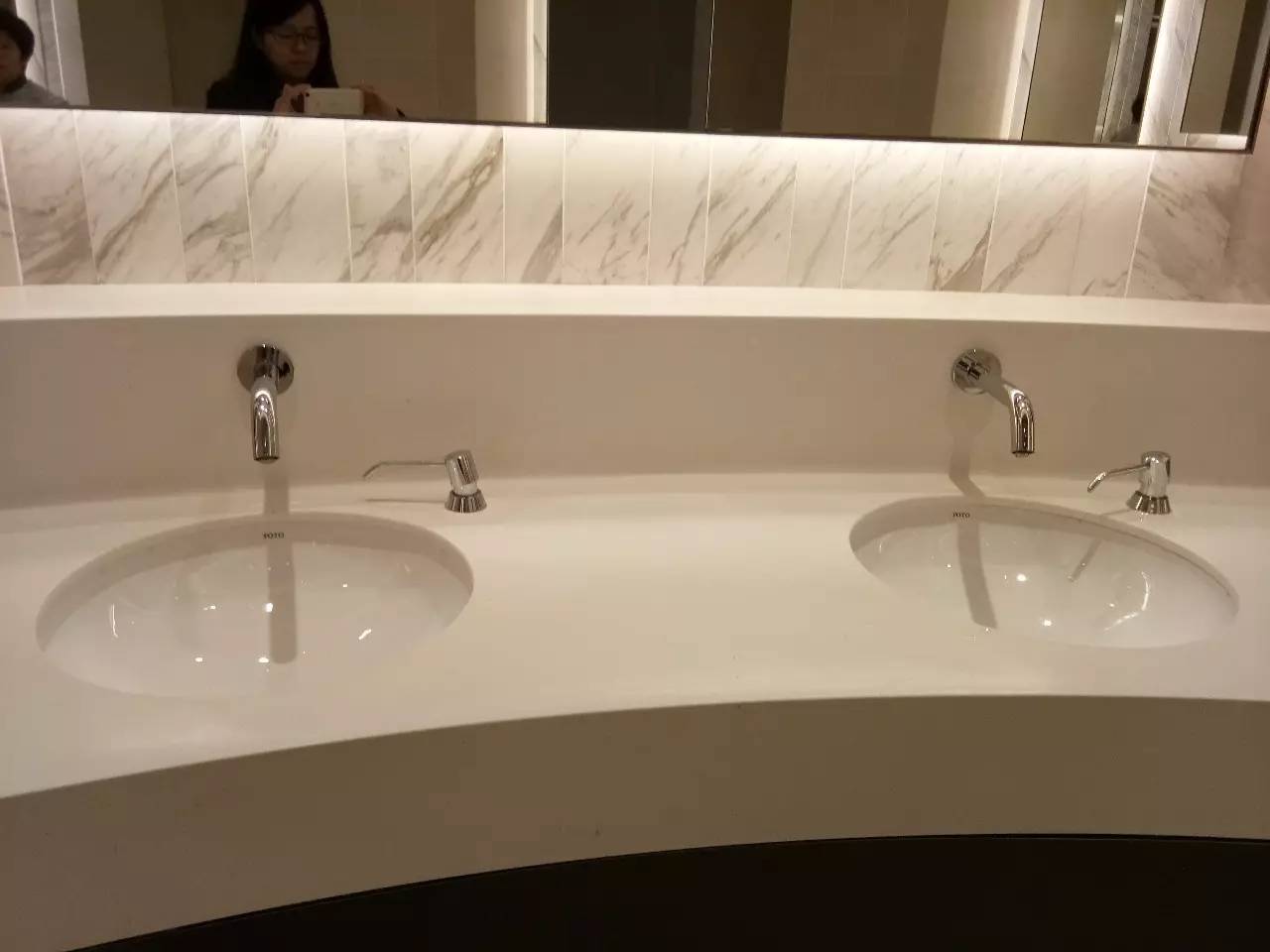 上海来福士是什么商场,魔都上海长宁来福士