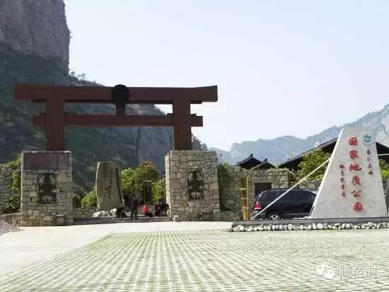 有没有一扇窗是哪首歌的歌词,有没有一扇窗能打开过往与向往