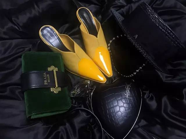 潮人好看衣服店铺推荐,现在潮人去哪里买衣服便宜