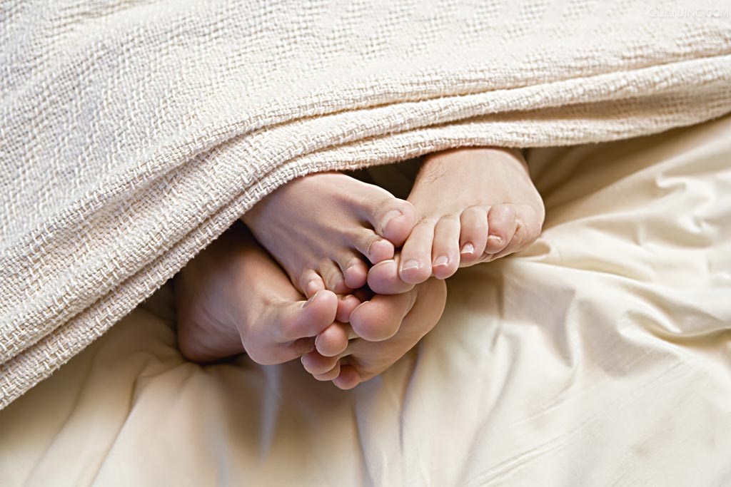 孕妇可以把叶酸和钙片一起吃吗,孕期叶酸和钙片可以一起吃吗