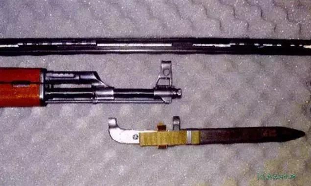 中、俄、美三国*用军***刀刺**改进之路：总有一款完爆三棱*刺军**