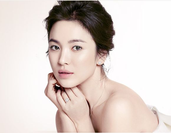 像明星一样年轻漂亮的水光肌全靠它，你可千万别错过！