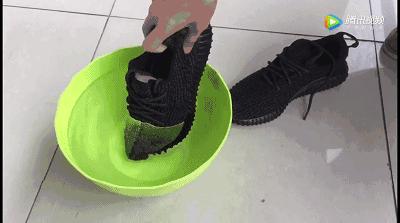 在雨天里装逼，用了这三个黑科技竟然可以不湿身！