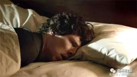 旅途中最令人尴尬的一件事，韩红听了也想打人