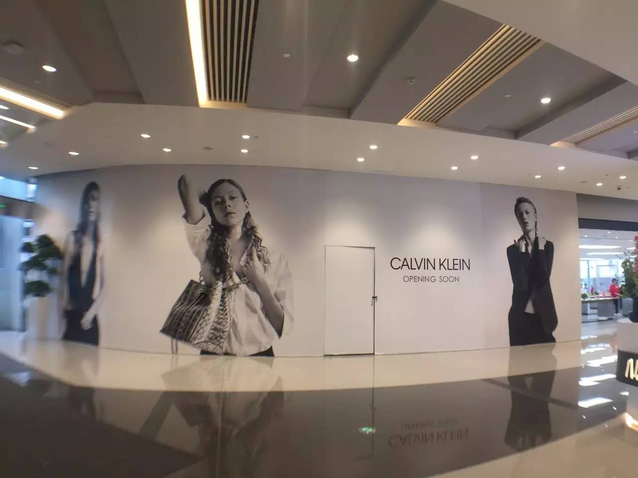 上海来福士是什么商场,魔都上海长宁来福士