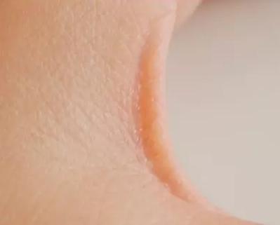 眼霜都给你们整理好了，答应我不要再熬夜了好吗！