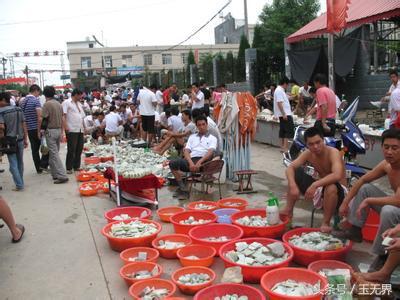 从事玉石加工行业的真相：看似光鲜亮丽，实则苦逼无比