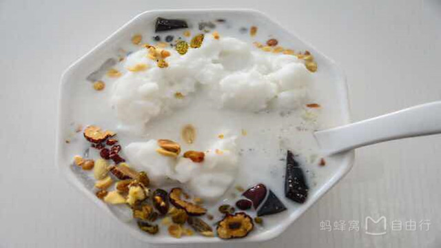 来三亚吃什么美食,来三亚吃海鲜的说说