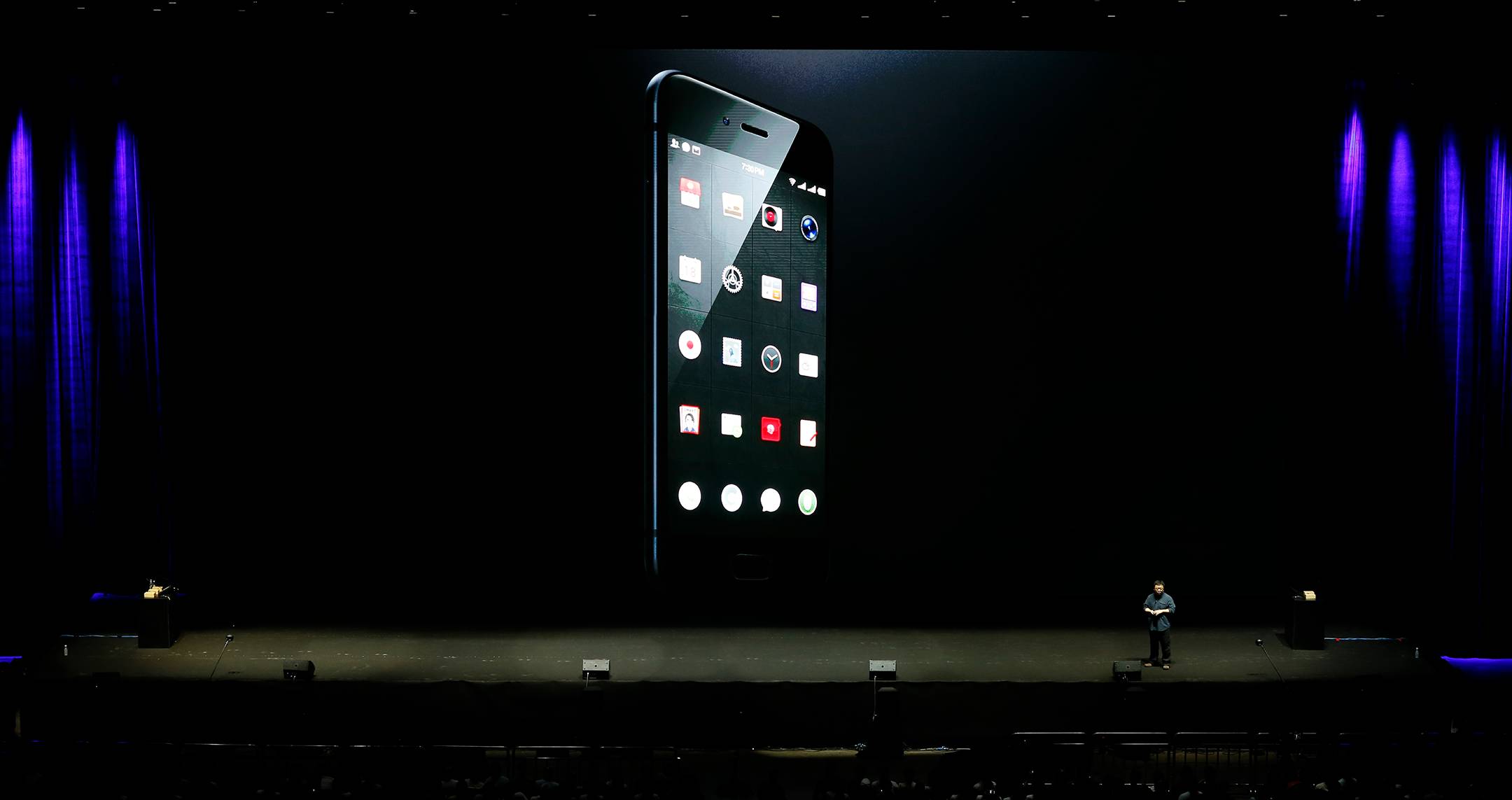 锤子科技2018春季发布会宣传视频,锤子科技2017新品发布会媒体采访