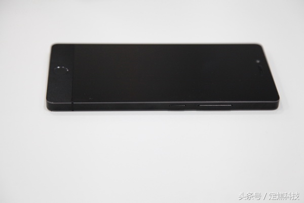 坚果pro揭开真面目,老罗坚果pro2发布会完整视频