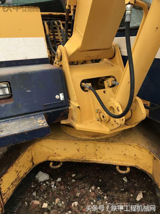23万的小挖机,买台3万多小挖机回家