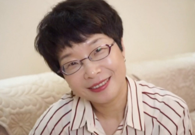 母亲节送妈妈口红,母亲节给妈妈送什么口红好