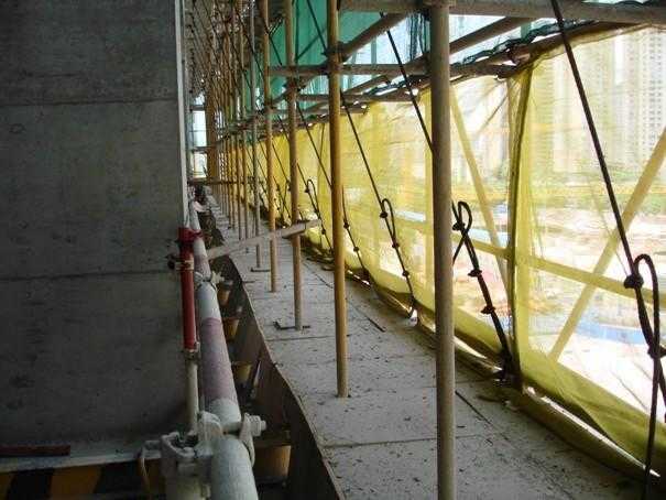 悬挑脚手架工字钢正确做法图片,悬挑脚手架工字钢布置图纸怎么看