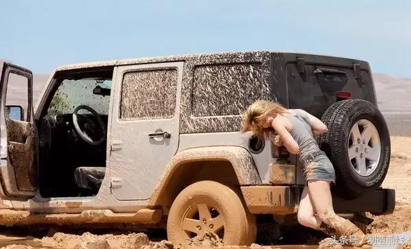 雪中车轮打滑脱困,车轮打滑一般要怎么处理