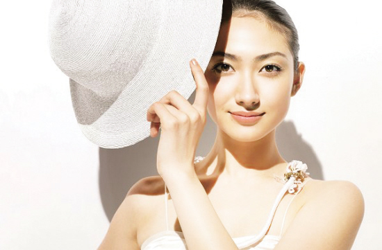 用了防晒霜皮肤变黑了怎么办,防晒霜太油怎么调理