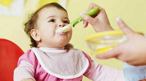 新生儿放屁正常拉屎费劲什么原因,新生儿放屁不拉屎怎么办