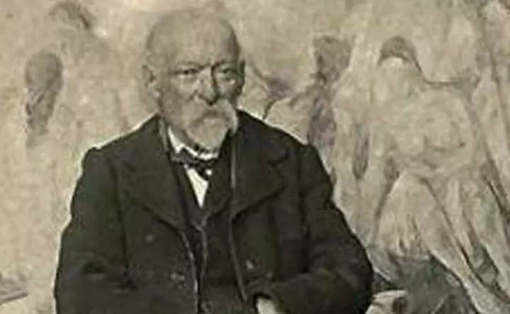 有2.5亿美元供你消费是种怎样的体验？