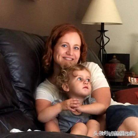 蓝黑白金裙子原图视频,蓝黑还是白金裙子原图