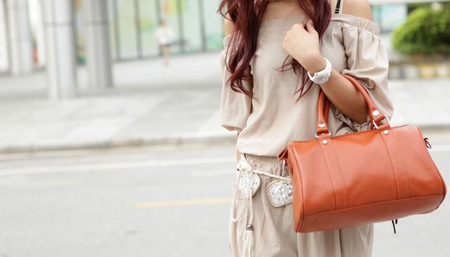 辣妈出行必备单品,时尚辣妈出门包