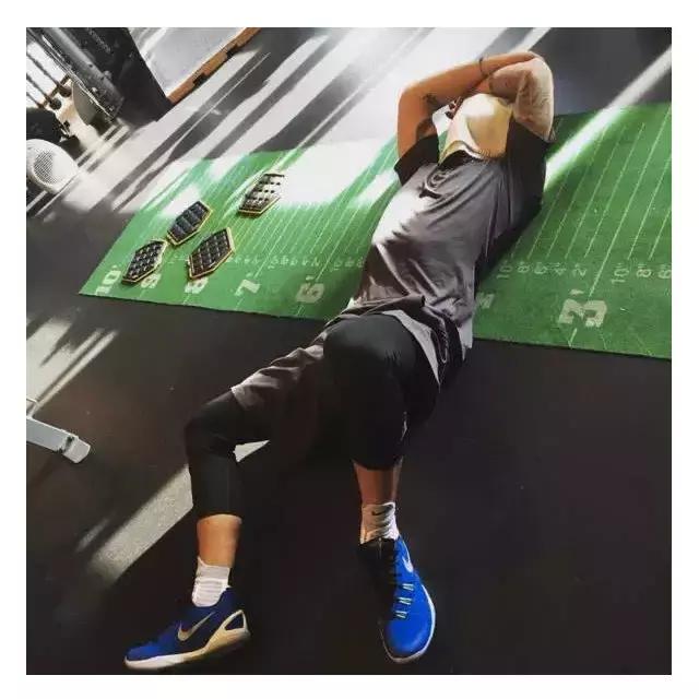 他是女人都想要的张志明，可是我更想要他的……