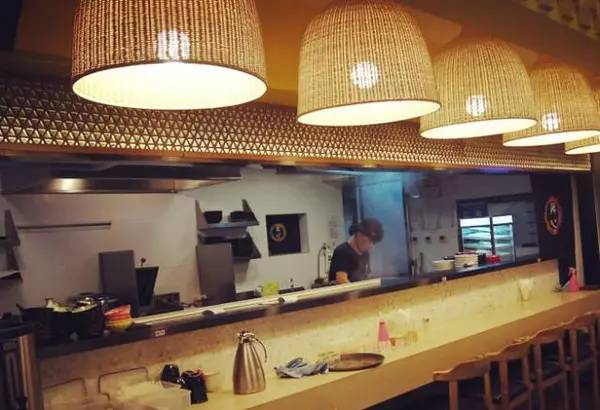 在北京开的明星餐饮店,北京明星开的餐馆都在哪里