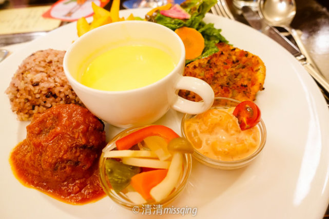 夏初的东京，不可辜负的和服、美食与购物