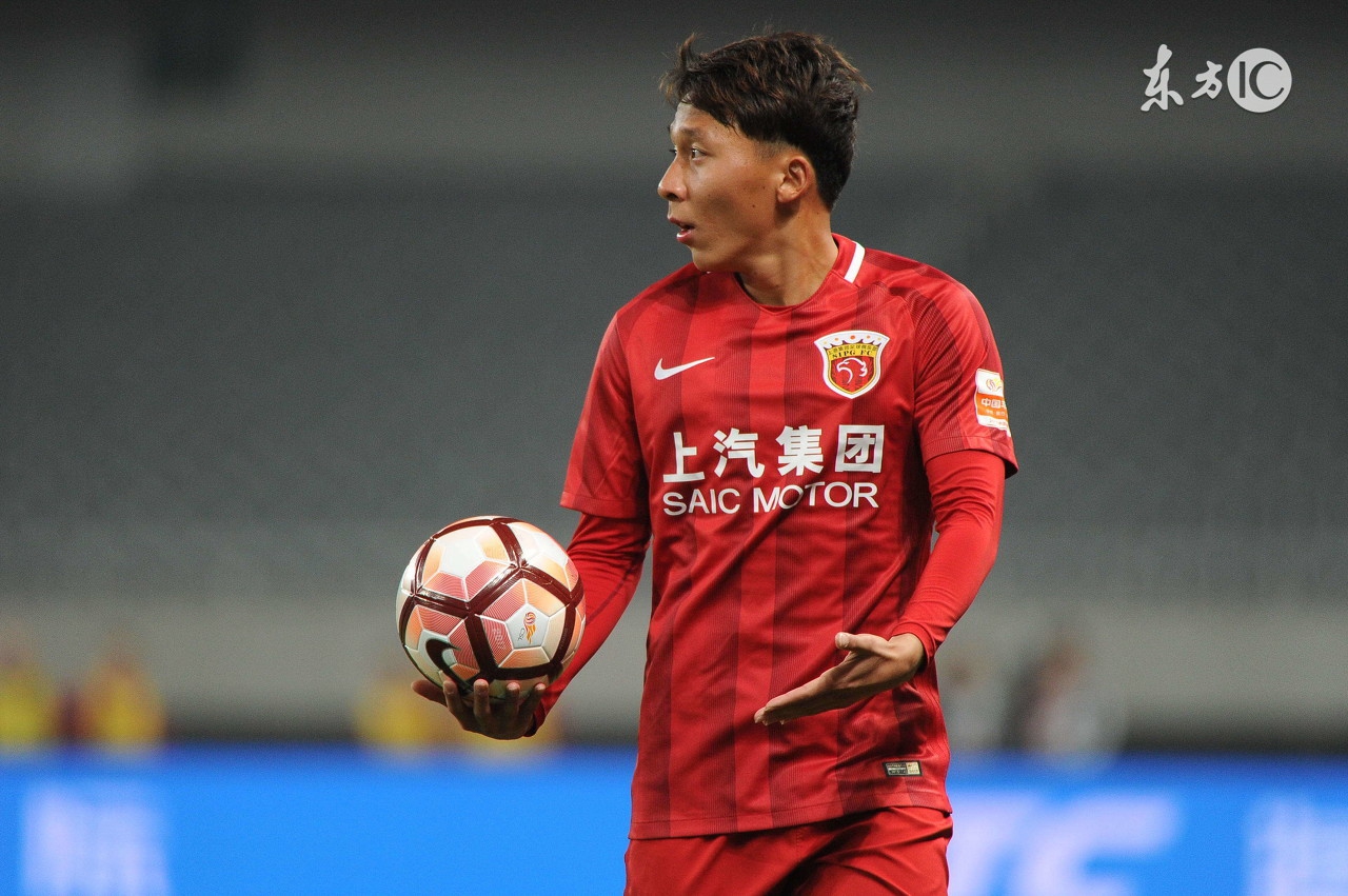 他们4个都是93年出生,如今成了上港队的主力