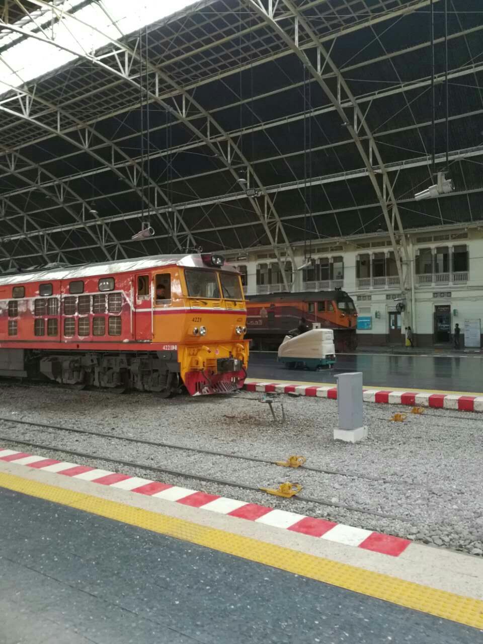 泰国火车真实视频大全,泰国火车观光视频