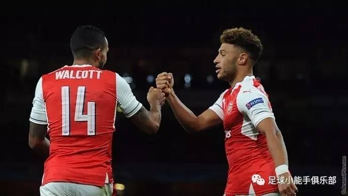 阿森纳切尔西第十四次捧杯,阿森纳逆转切尔西夺冠