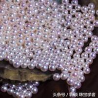 akoya珍珠上有小坑正常吗,珍珠中的小灯泡