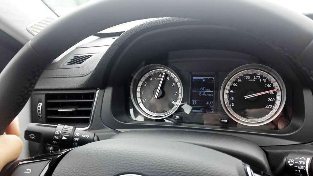 7万元就能买中级车？桂林试驾景逸S50后感叹真值