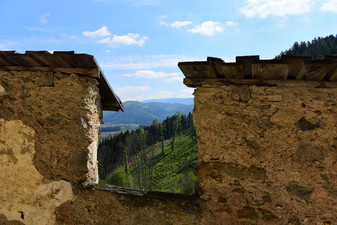 慢行克恩顿，浪回中世纪