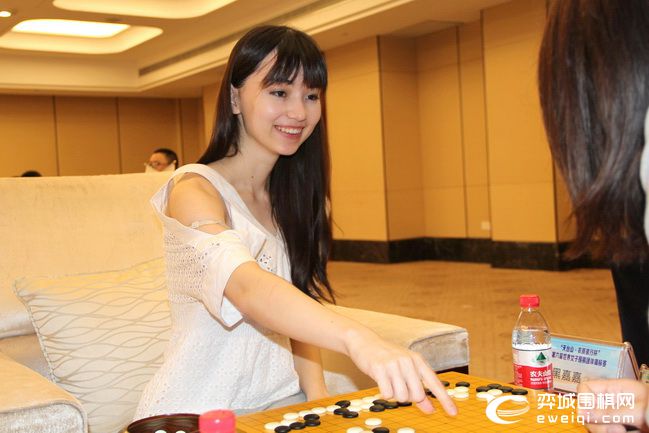 围棋女子冠军於之莹,吴清源杯崔精与于之莹比赛结果