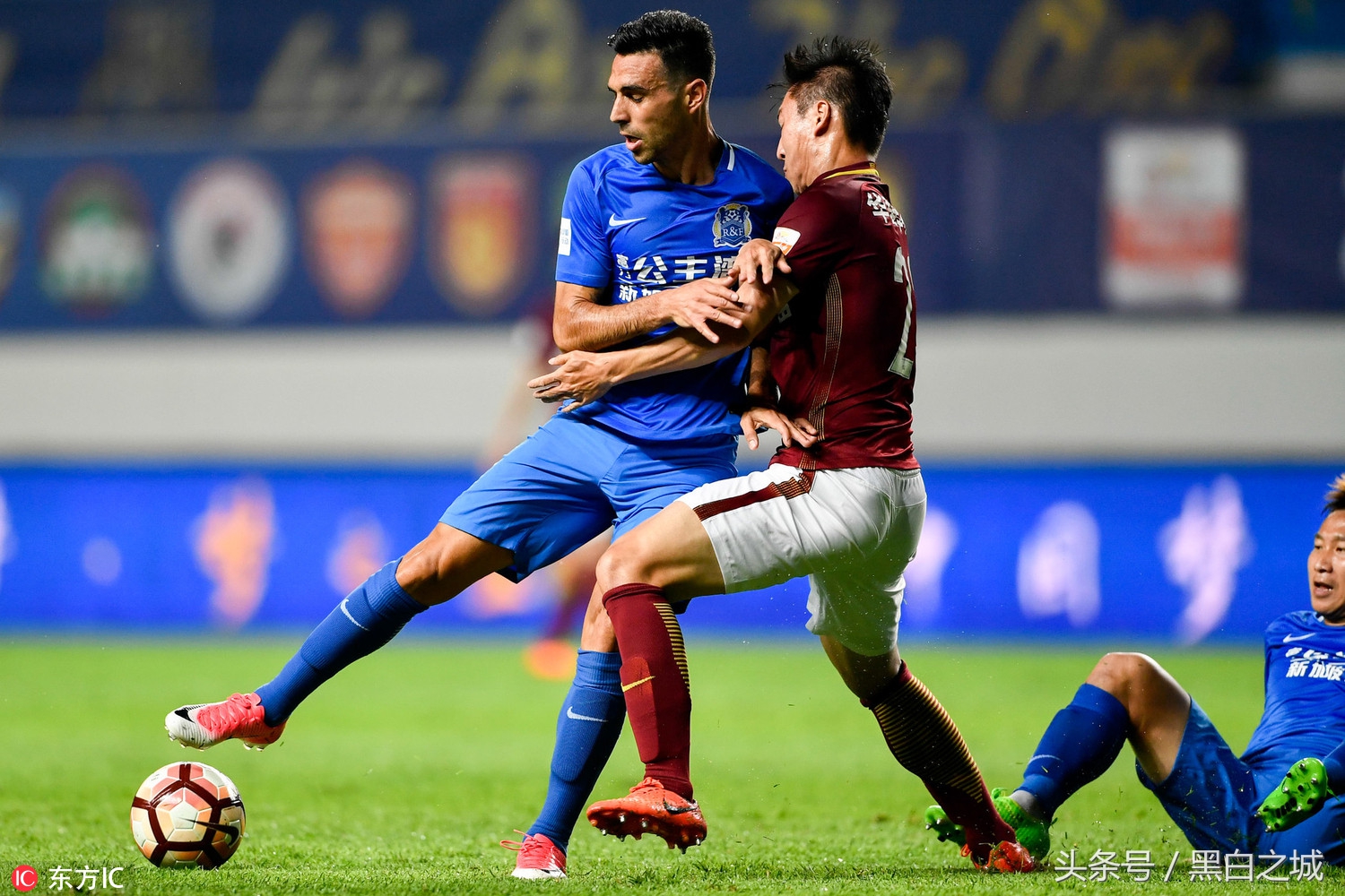 斯帅逆转狂丢7球,斯帅怒摔战术板