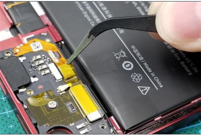 锤子坚果pro拆解图,锤子坚果pro手机拆解