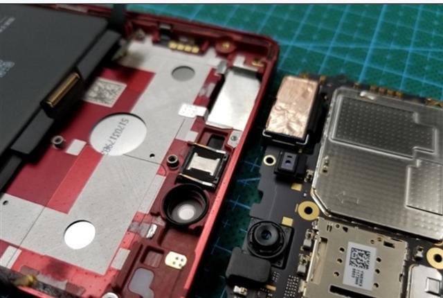 锤子坚果pro拆解图,锤子坚果pro手机拆解
