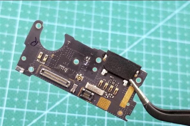 锤子坚果pro拆解图,锤子坚果pro手机拆解