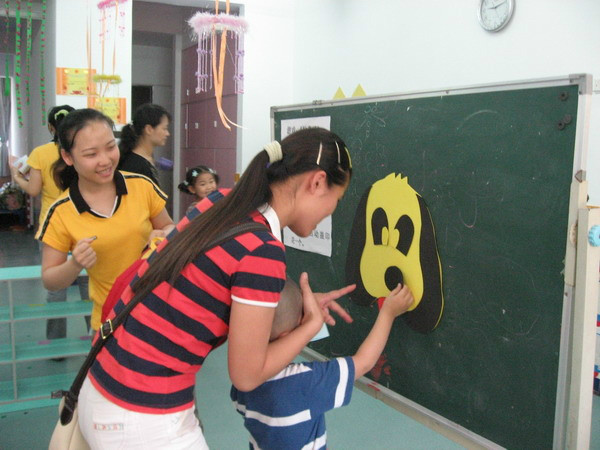 幼儿园六一室内亲子游戏最新,六一儿童节游戏室内活动