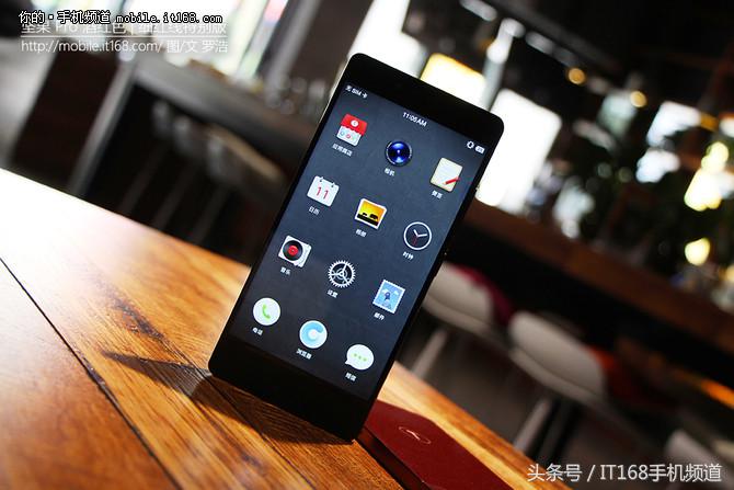 可能是坚果Pro最详细的体验：这手机好不好看完就知道了