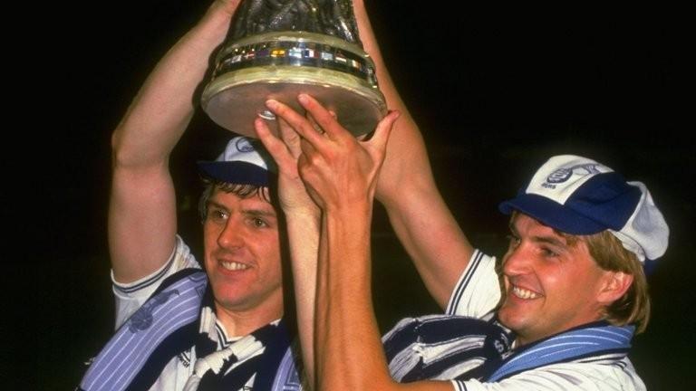 热刺2-1曼联用主场17胜的记录告别了拥有118年的白鹿巷